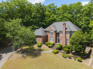 10234 Governors Drive, Chapel Hill, NC 27517
