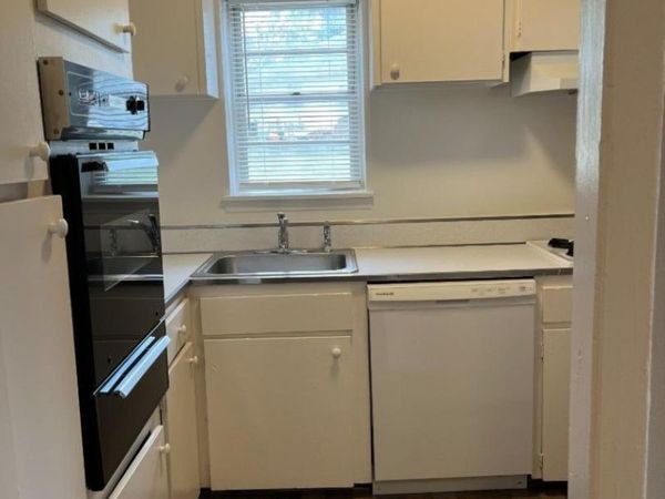 354 S Orange Ave, Unit 2D, South Orange, NJ 07079