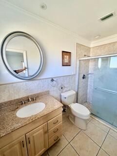 5443 Cresthaven Boulevard, Unit F, West Palm Beach, FL 33415 Photo
