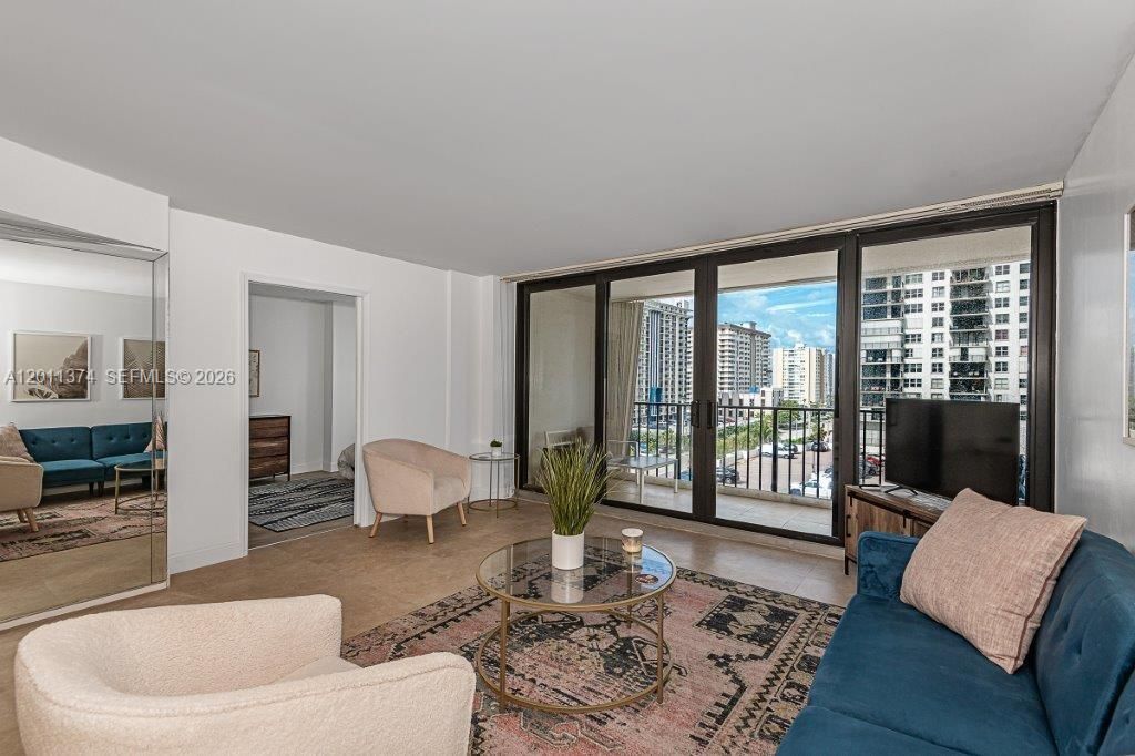 2401 S Ocean Dr , Unit 604, Hollywood, FL 33019 Photo