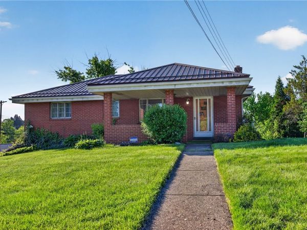 105 Flicker Dr, Mc Kees Rocks, PA 15136