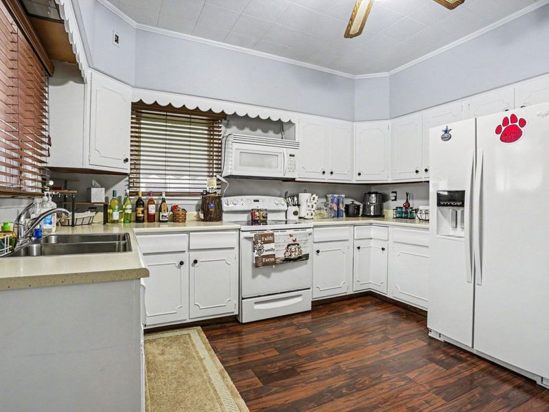 333 E Main Street, Circleville, OH 43113 Photo 11