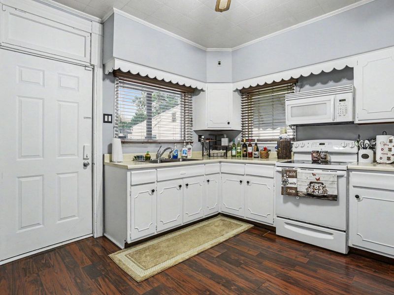 333 E Main Street, Circleville, OH 43113 Photo 12