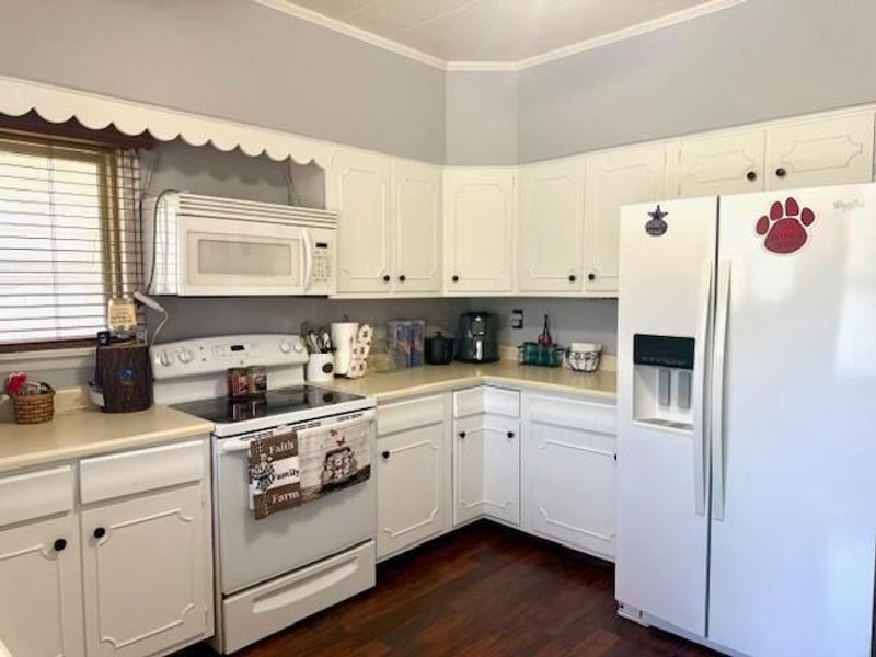 333 E Main Street, Circleville, OH 43113 Photo 5