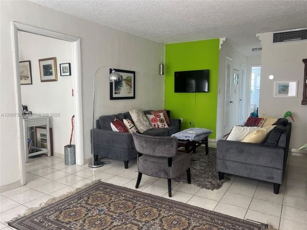 1820 James Ave , Unit 4E, Miami Beach, FL 33139