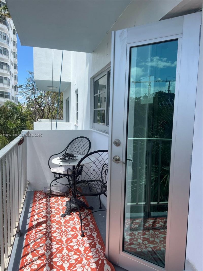 1820 James Ave, Unit 4E, Miami Beach, FL 33139 Photo
