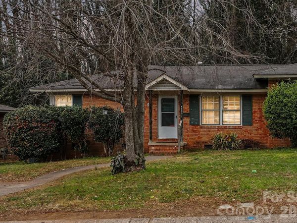4809 Malibu Drive, Charlotte, NC 28215