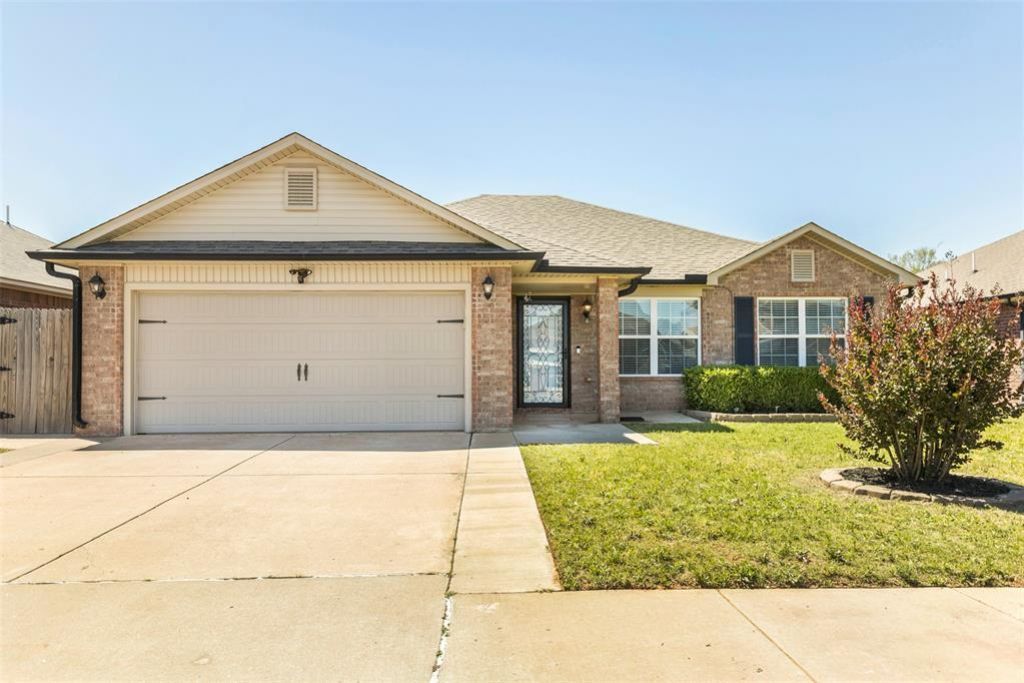 11516 SW 25th Street, Yukon, OK 73099 Main Photo