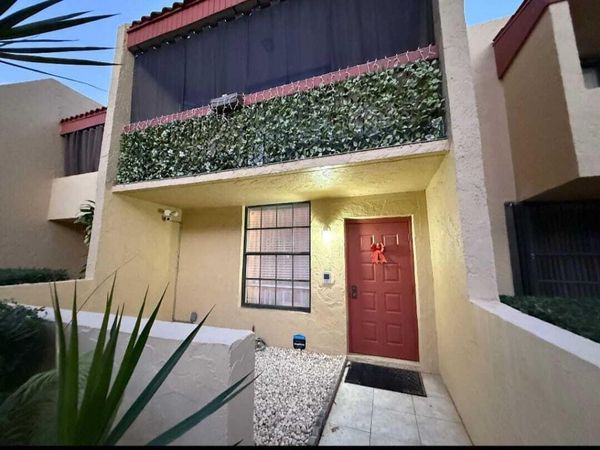 769 SE 1st Way, Unit 85, Deerfield Beach, FL 33441