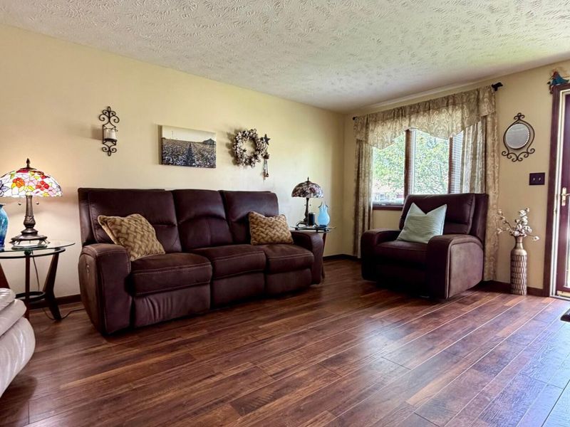 4250 Midfield Street, Springfield, OH 45503 Photo 6