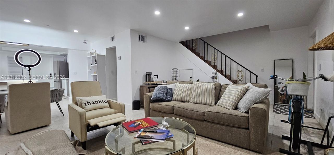 1845 NW 4th Ave, Unit 17, Boca Raton, FL 33432 Photo