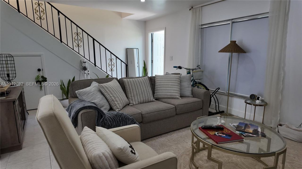 1845 NW 4th Ave, Unit 17, Boca Raton, FL 33432 Photo
