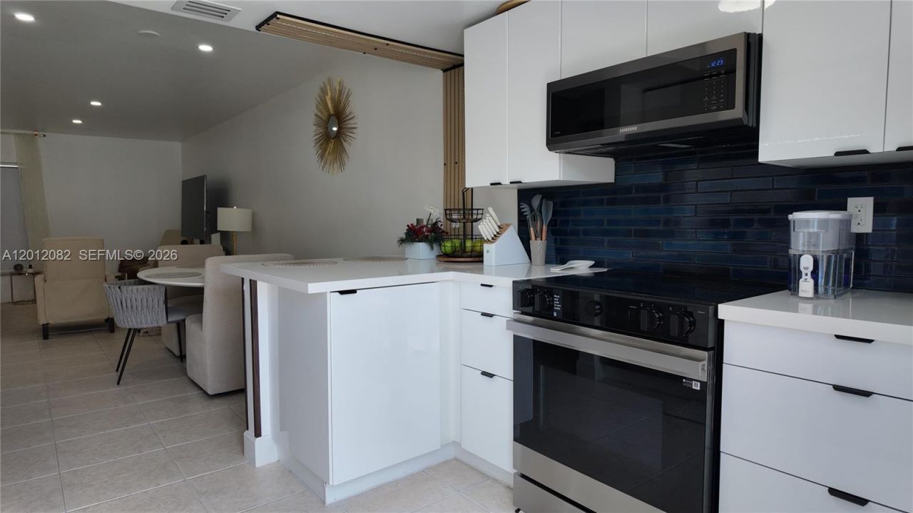1845 NW 4th Ave, Unit 17, Boca Raton, FL 33432 Photo
