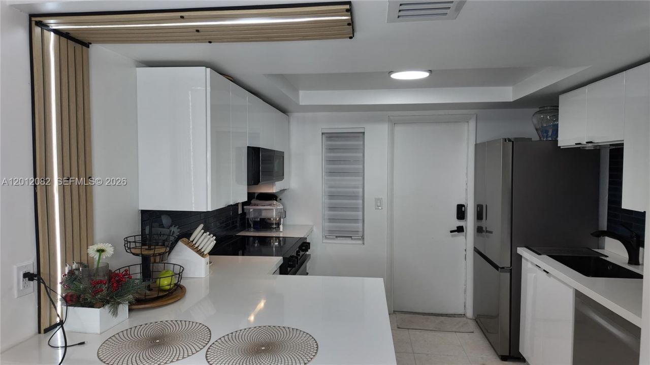 1845 NW 4th Ave, Unit 17, Boca Raton, FL 33432 Photo