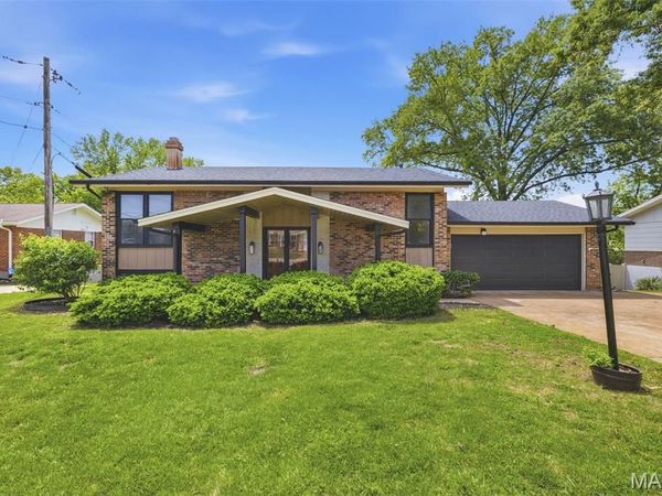 4444 Mattis Road, St Louis, MO 63128