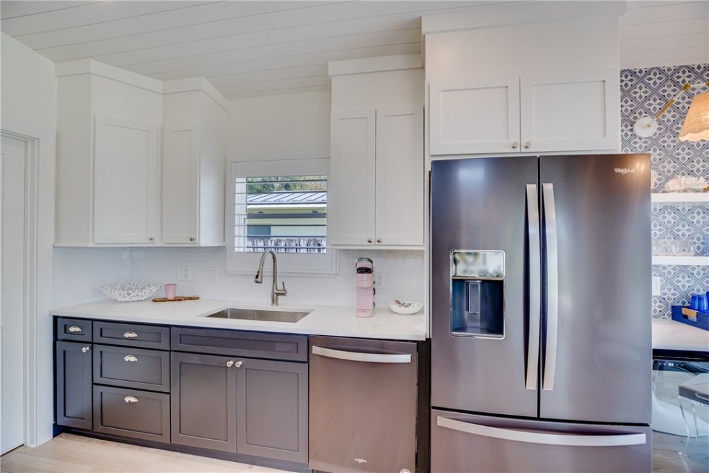 1604 Seaway Drive, Hutchinson Island, FL 34949 Photo
