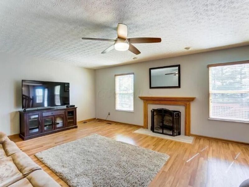 9304 Prestwick Green Drive, Columbus, OH 43240 Photo 10