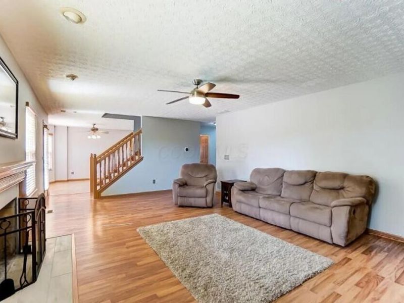 9304 Prestwick Green Drive, Columbus, OH 43240 Photo 11