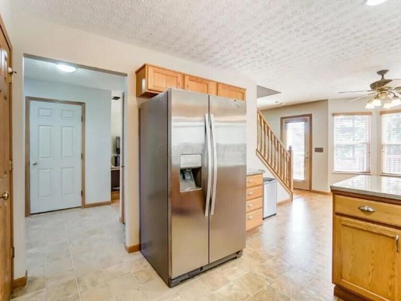 9304 Prestwick Green Drive, Columbus, OH 43240 Photo 5