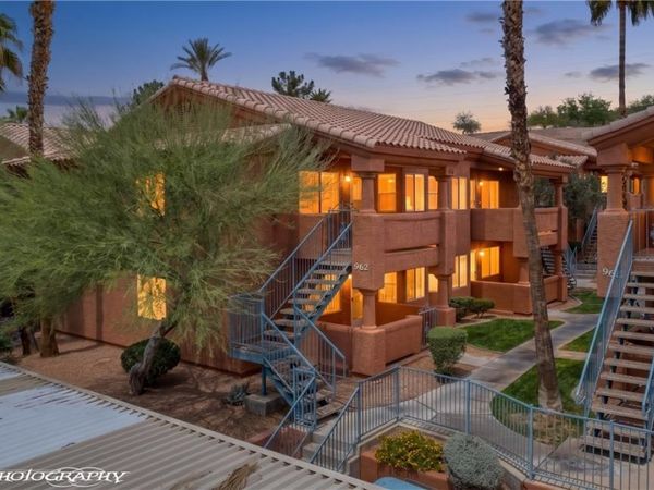 962 Mesquite Springs Drive, Unit 202, Mesquite, NV 89027