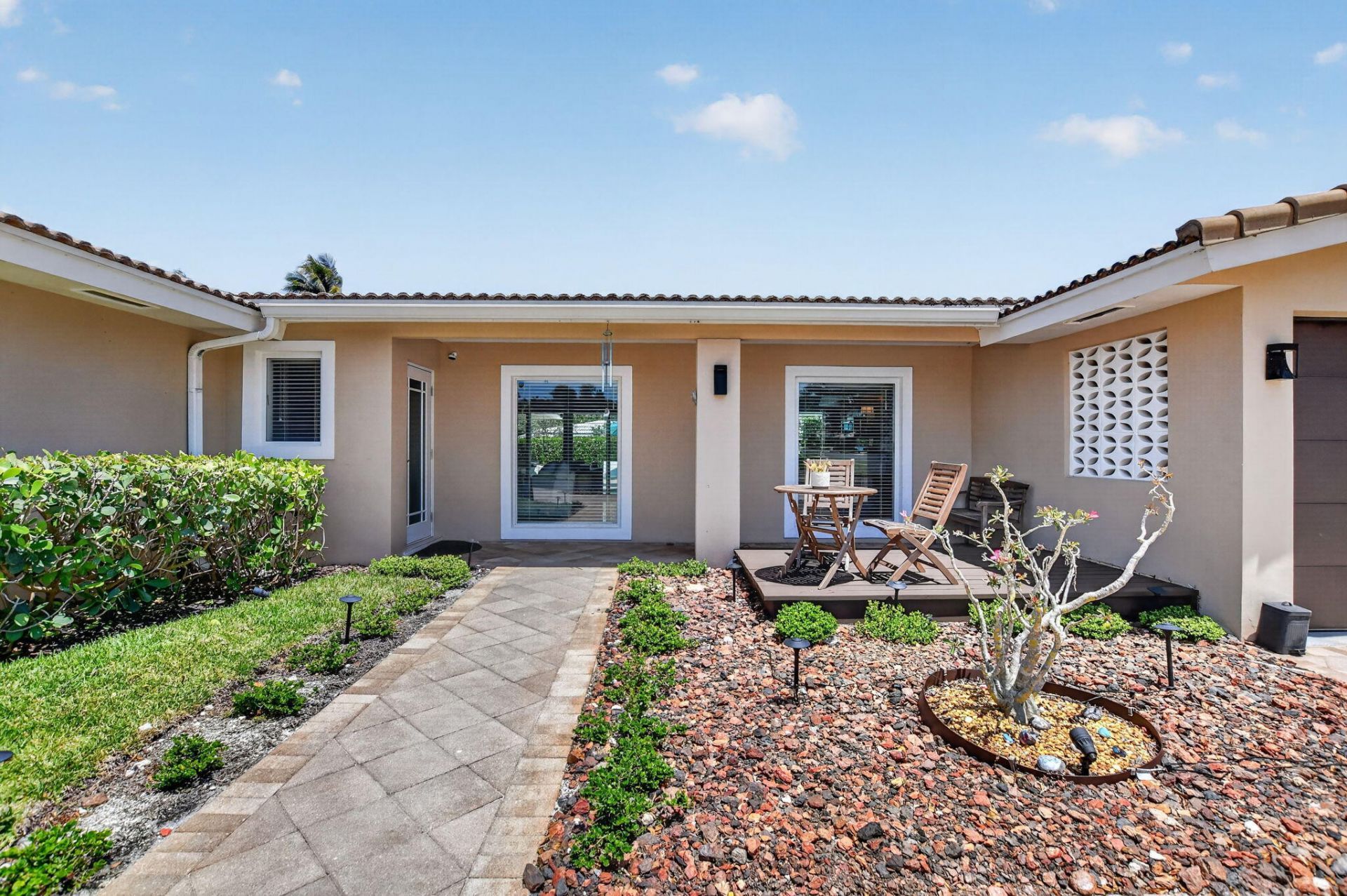 424 SW 7th Way, Boca Raton, FL 33486 Photo