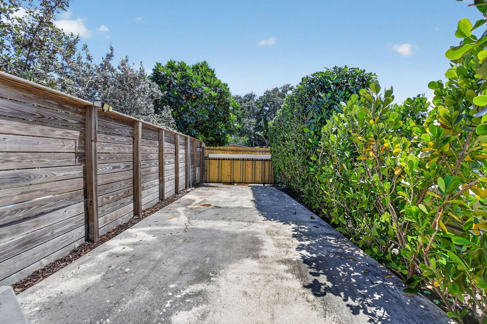 424 SW 7th Way, Boca Raton, FL 33486 Photo
