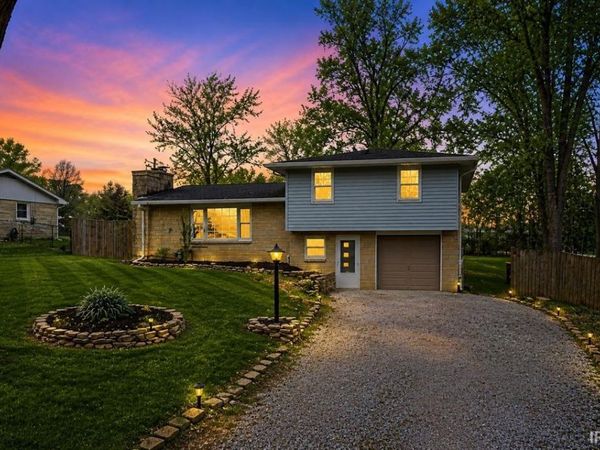 800 W Fairway Lane, Bloomington, IN 47403