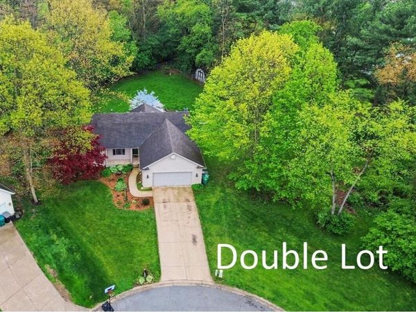 23780 Julep Court, South Bend, IN 46614