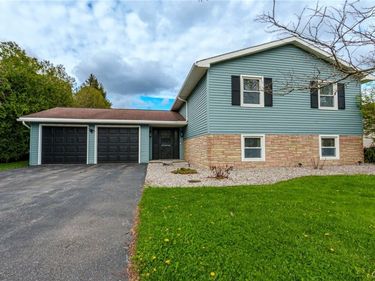 112 Manor Lane, Oriskany, NY 13424