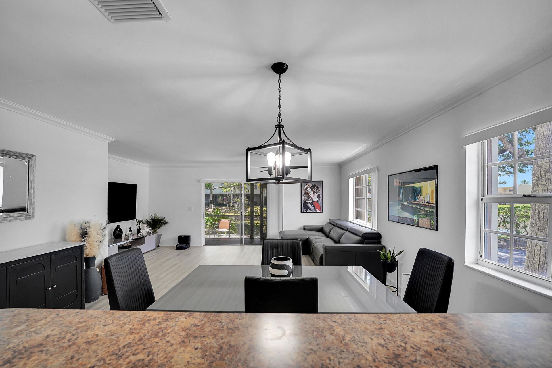 9499 NW 42nd Street, Sunrise, FL 33351 Photo