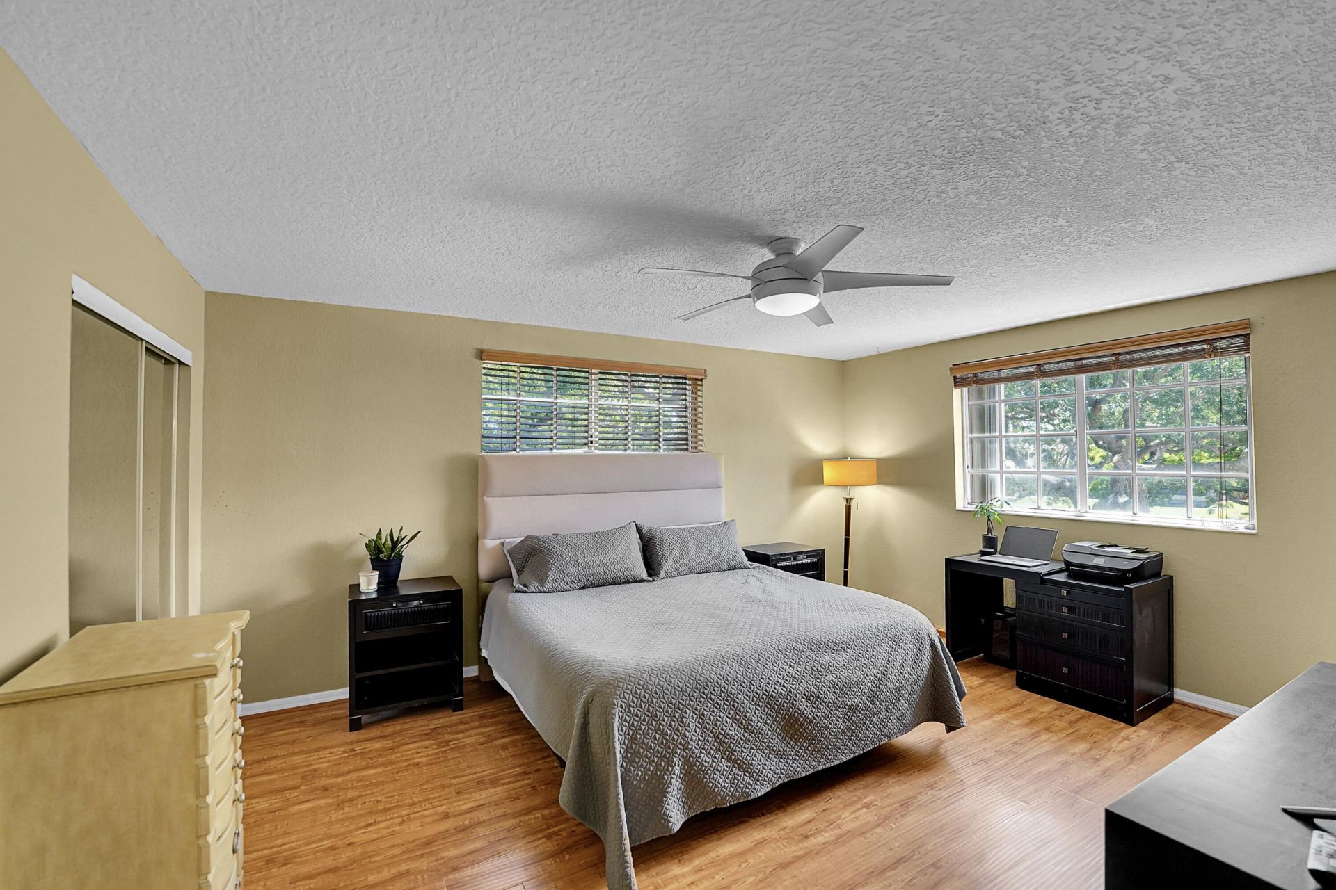 9499 NW 42nd Street, Sunrise, FL 33351 Photo
