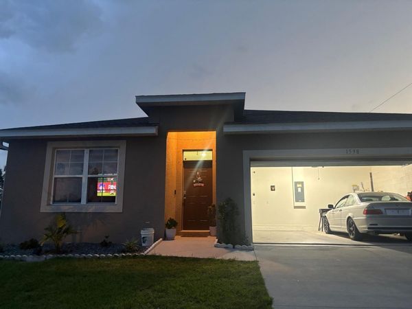 1598 Leeward Avenue NW, Palm Bay, FL 32909