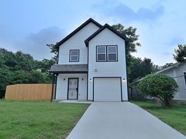 3922 Penelope Street, Dallas, TX 75210