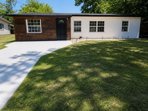 202 Elmwood Street, Warner Robins, GA 31093