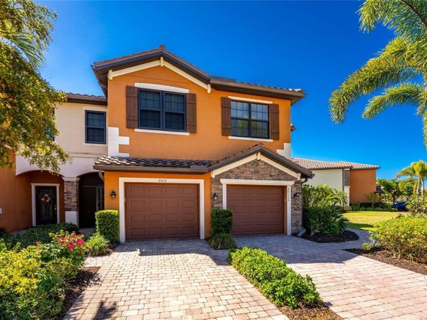 20133 LAGENTE CIRCLE , VENICE, FL 34293