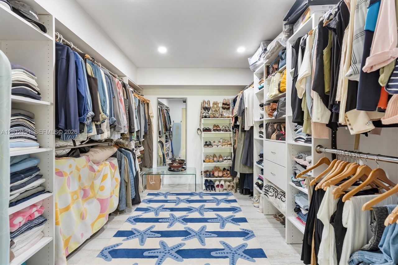 20341 W Country Club Dr, Unit TH-11, Aventura, FL 33180 Photo