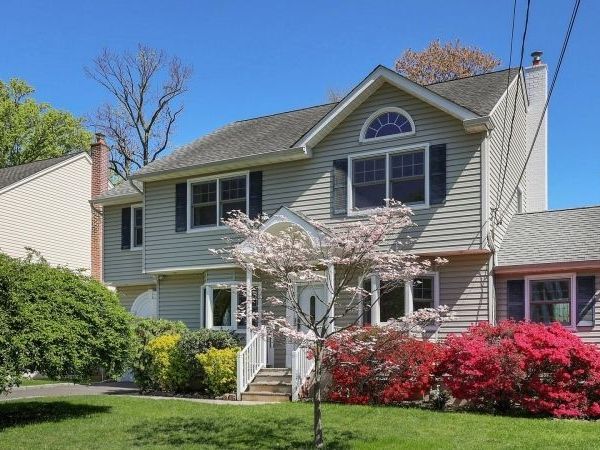 221 Ayliffe Ave, Westfield, NJ 07090