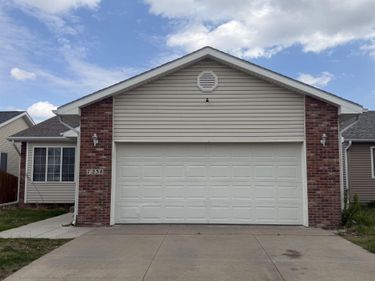 7238 Whitewater Lane , Lincoln, NE 68521