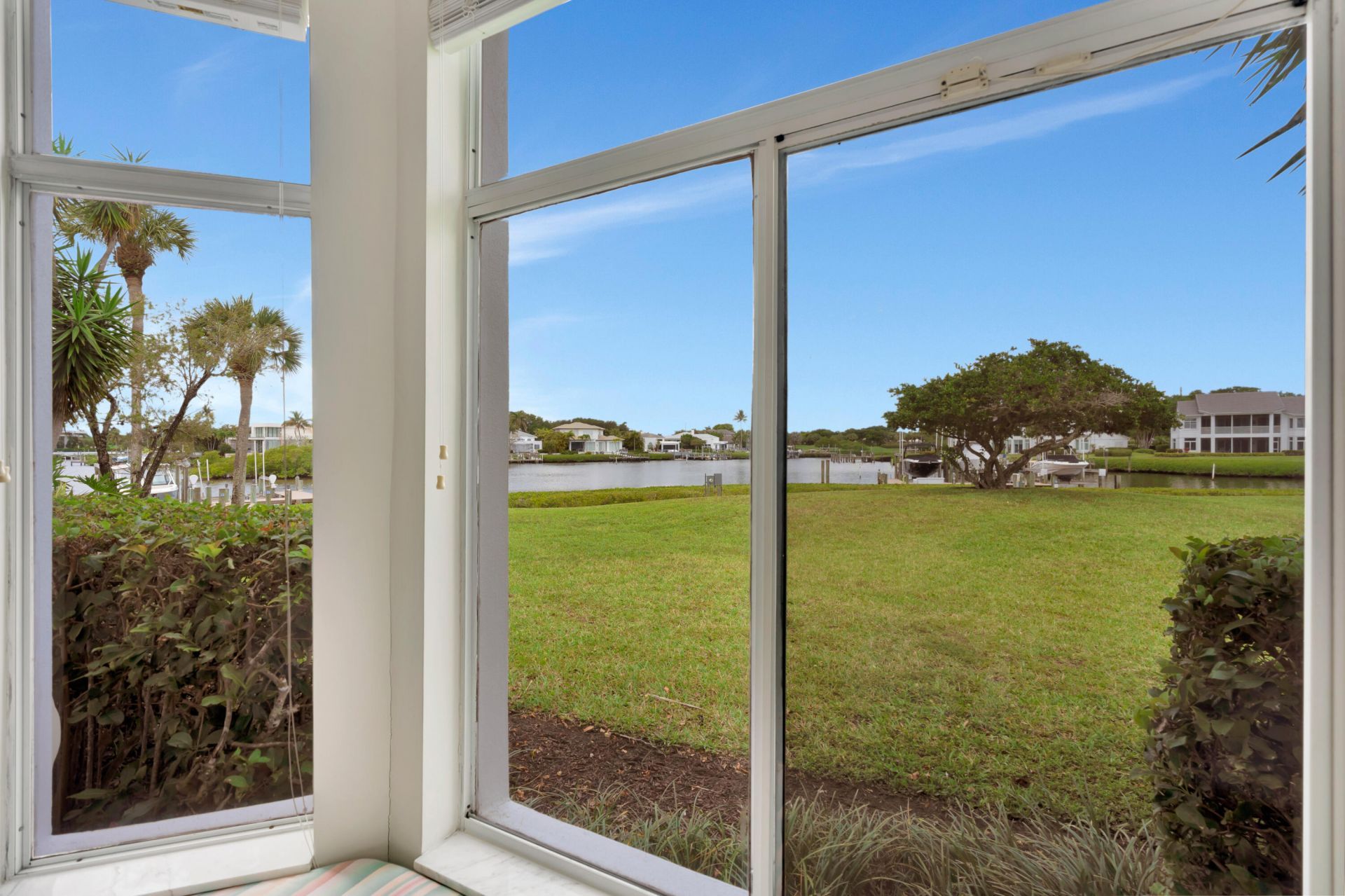 2704 Captains Way, Jupiter, FL 33477 Photo