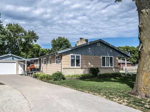 1000 8th Street, Farmington, MN 55024