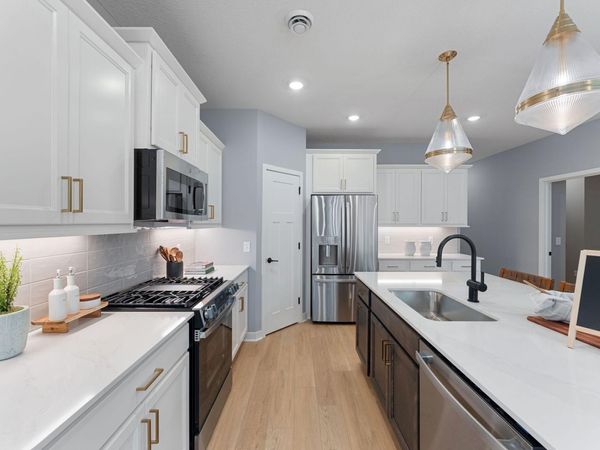 542 Tulare Terrace, Newport, MN 55055