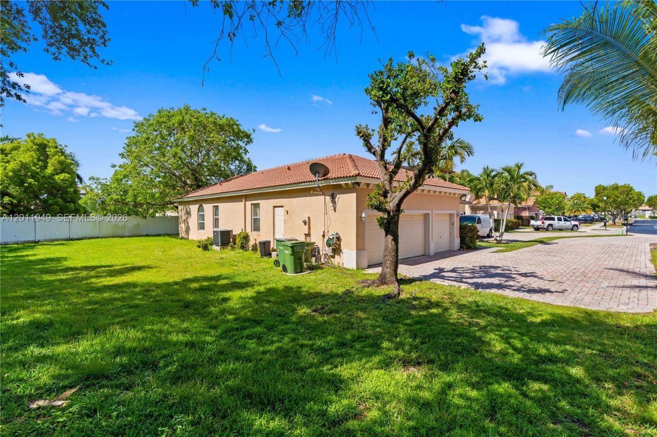 3788 NE 11th St, Homestead, FL 33033 Photo