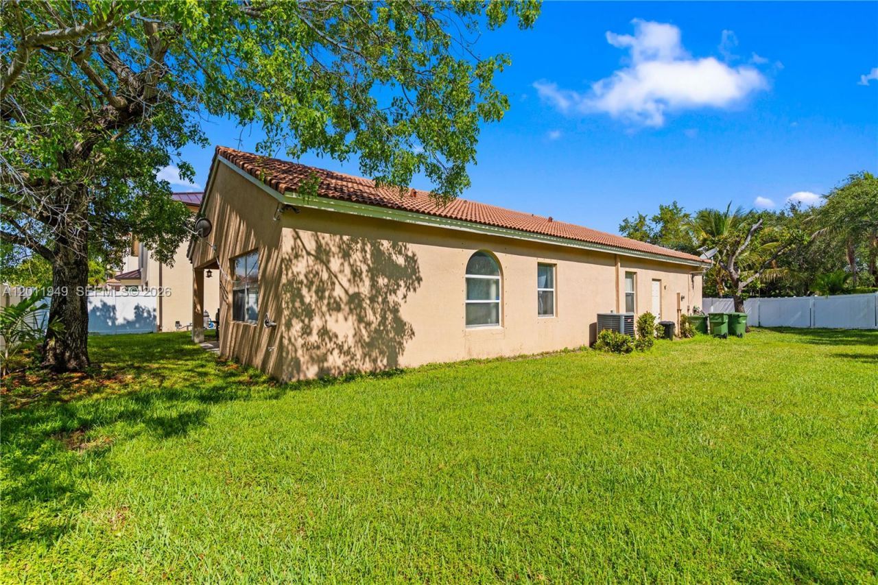 3788 NE 11th St, Homestead, FL 33033 Photo