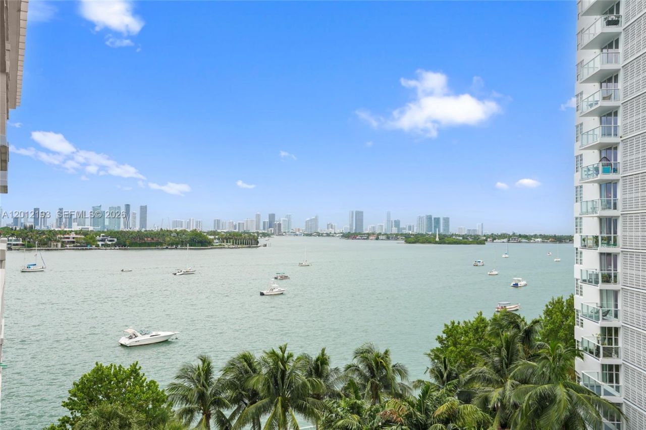 800 West Ave , Unit 738, Miami Beach, FL 33139 Photo