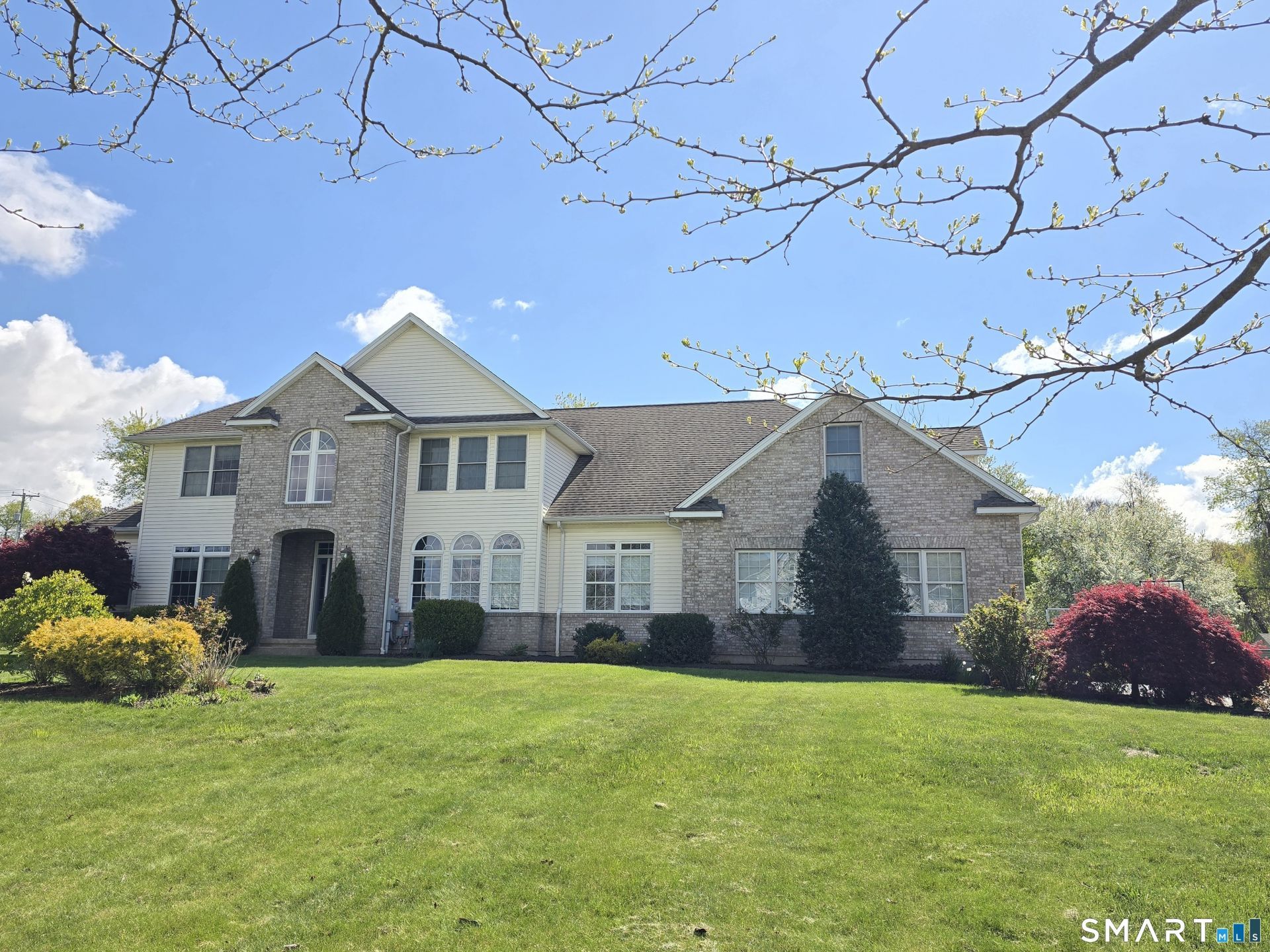 12 Copper Beech, Middletown, CT 06457 Main Photo