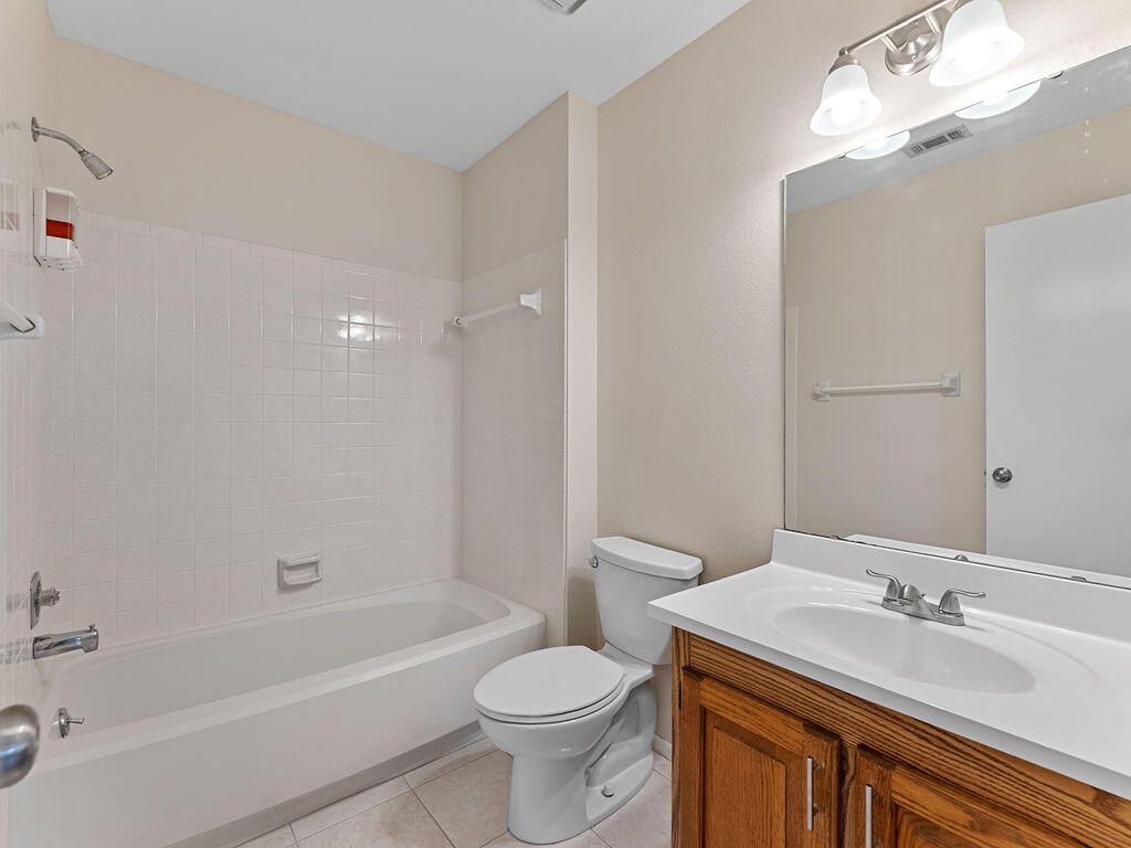 1526 SE Dewberry Court, Port Saint Lucie, FL 34952 Photo