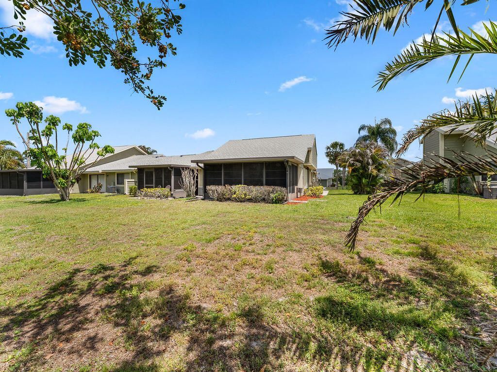 1526 SE Dewberry Court, Port Saint Lucie, FL 34952 Photo