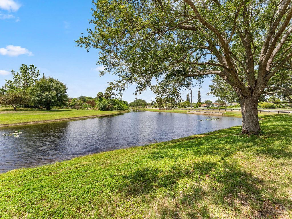 1526 SE Dewberry Court, Port Saint Lucie, FL 34952 Photo