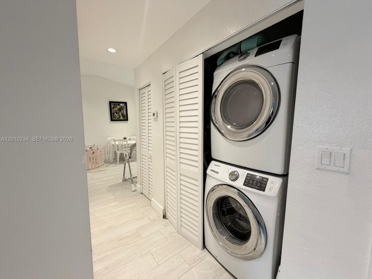7560 NW 173rd Ln, Hialeah, FL 33015 Photo