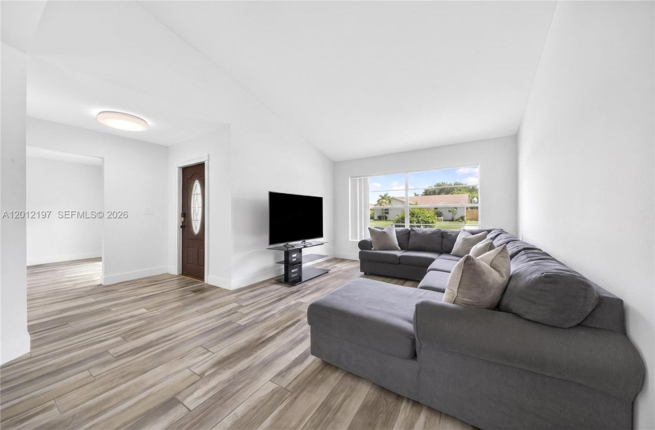 8310 NW 48 Street, Lauderhill, FL 33351 Photo